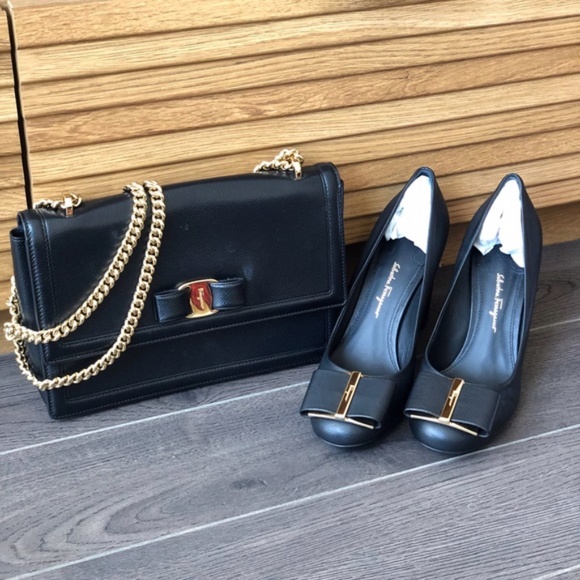 Salvatore ferragamo capua pumps shoes - Picture 1 of 8